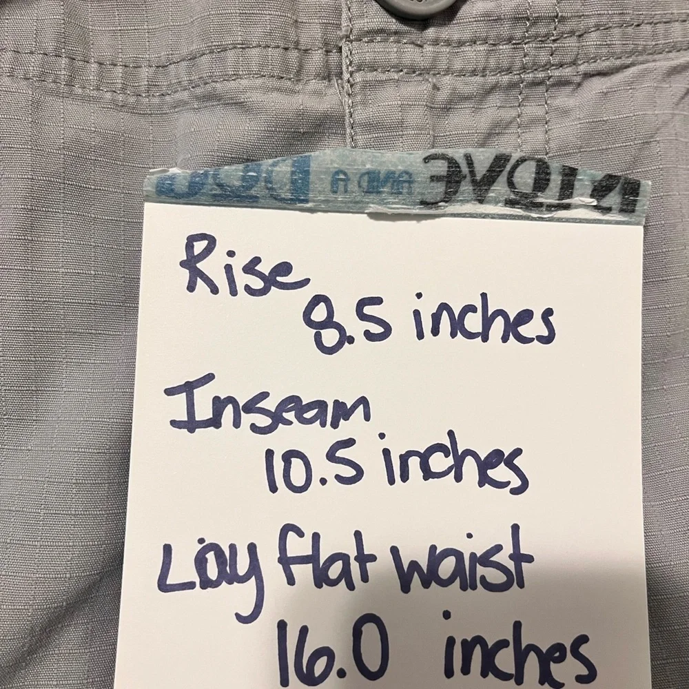 The‎ North Face rip stop cotton gray shorts women’s 6 tall